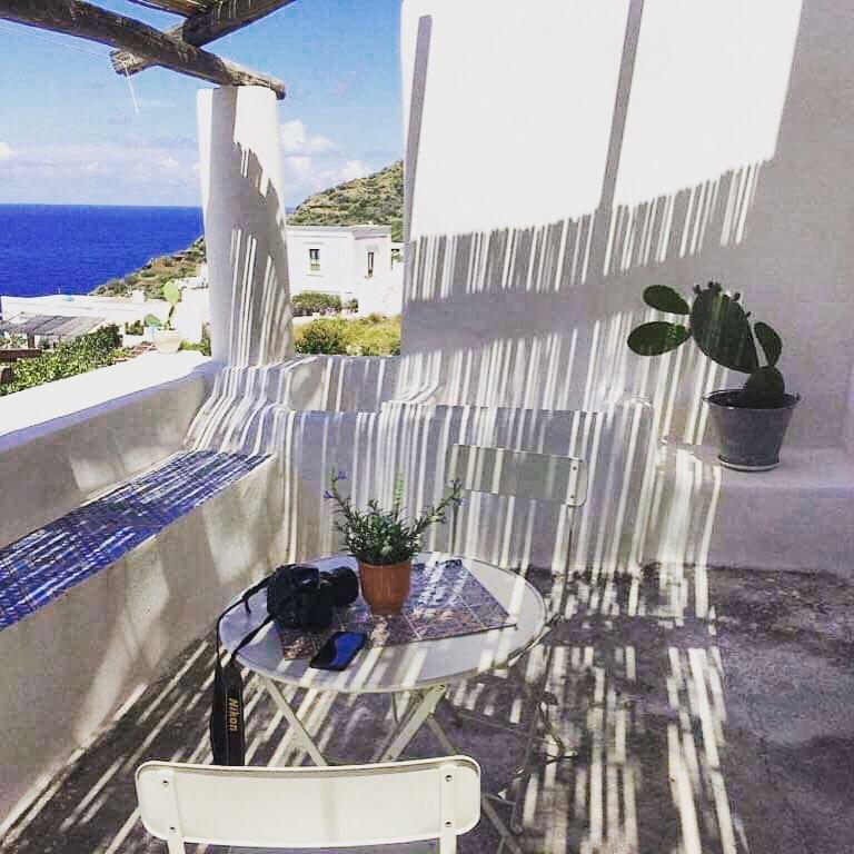 Mariangelica Hotel Ginostra Eksteriør billede